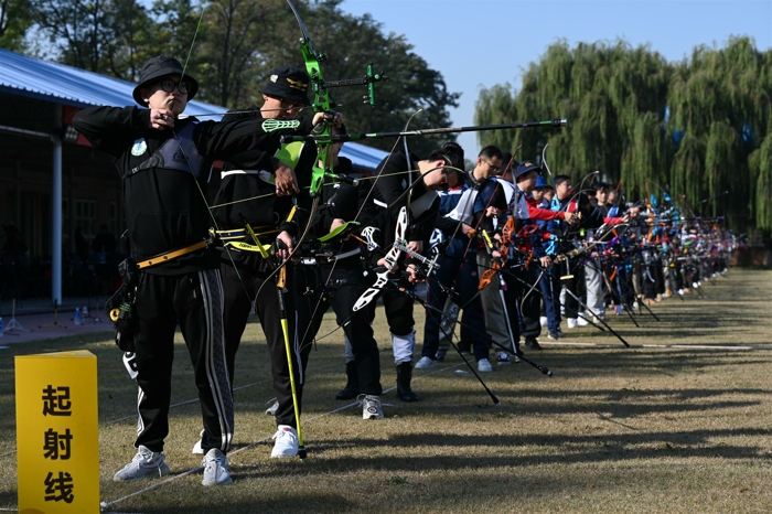 1115-射箭.jpg 1115-射箭.jpg