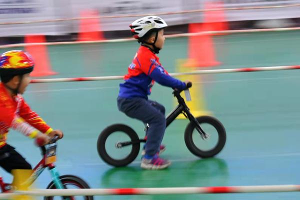 0726-青少年1.jpg 0726-青少年1.jpg