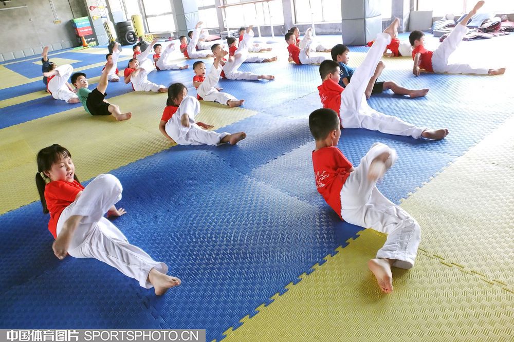 1222-青少年1.jpg 1222-青少年1.jpg