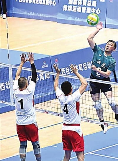 zgtyb0430001_005_01_b.jpg