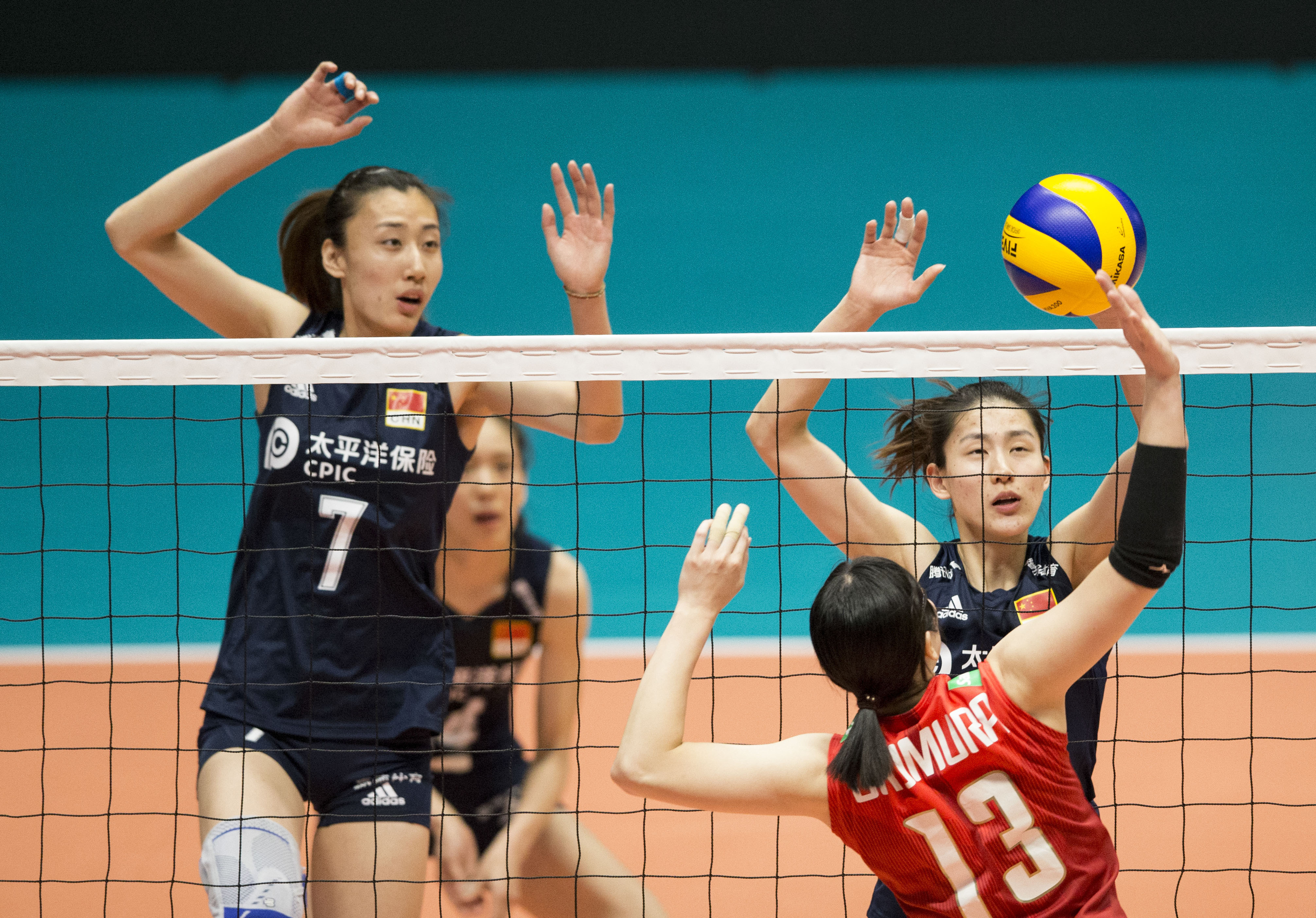 0515-女排.jpg 0515-女排.jpg