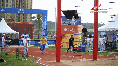 006RUa5aly1g87u8ybl6xg30b4069kjl.gif