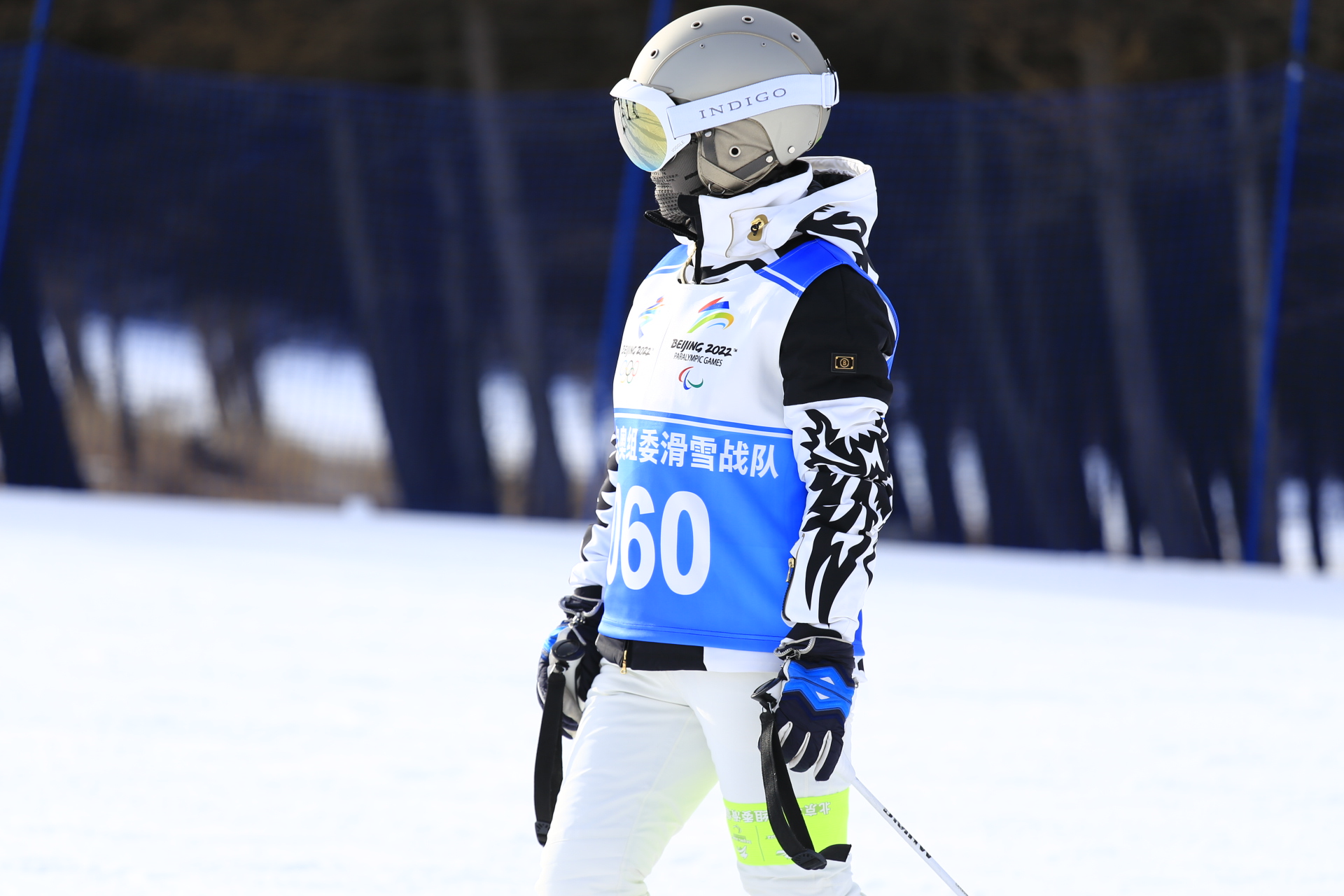 Co0VvF8HlE2AT_aJAAmbDX-e8q8829.jpg