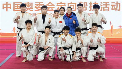 杨秀丽.jpg
