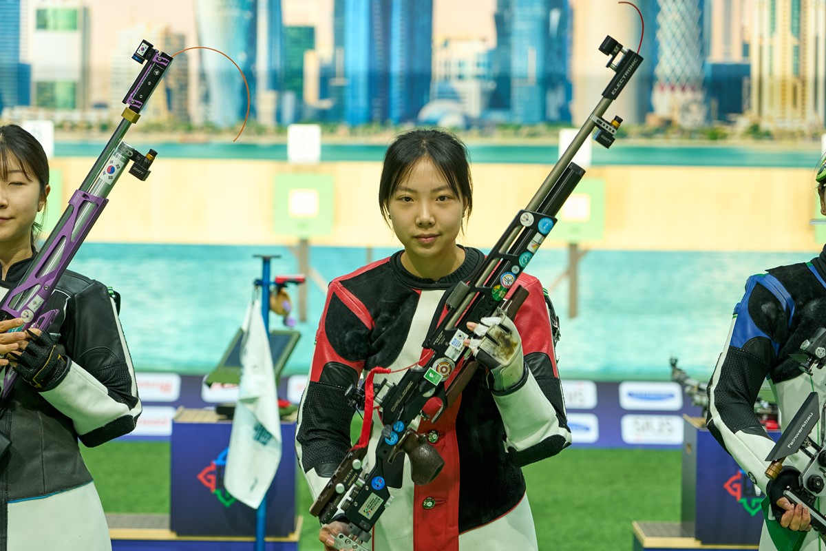 ce_6273.jpg ce_6273.jpg