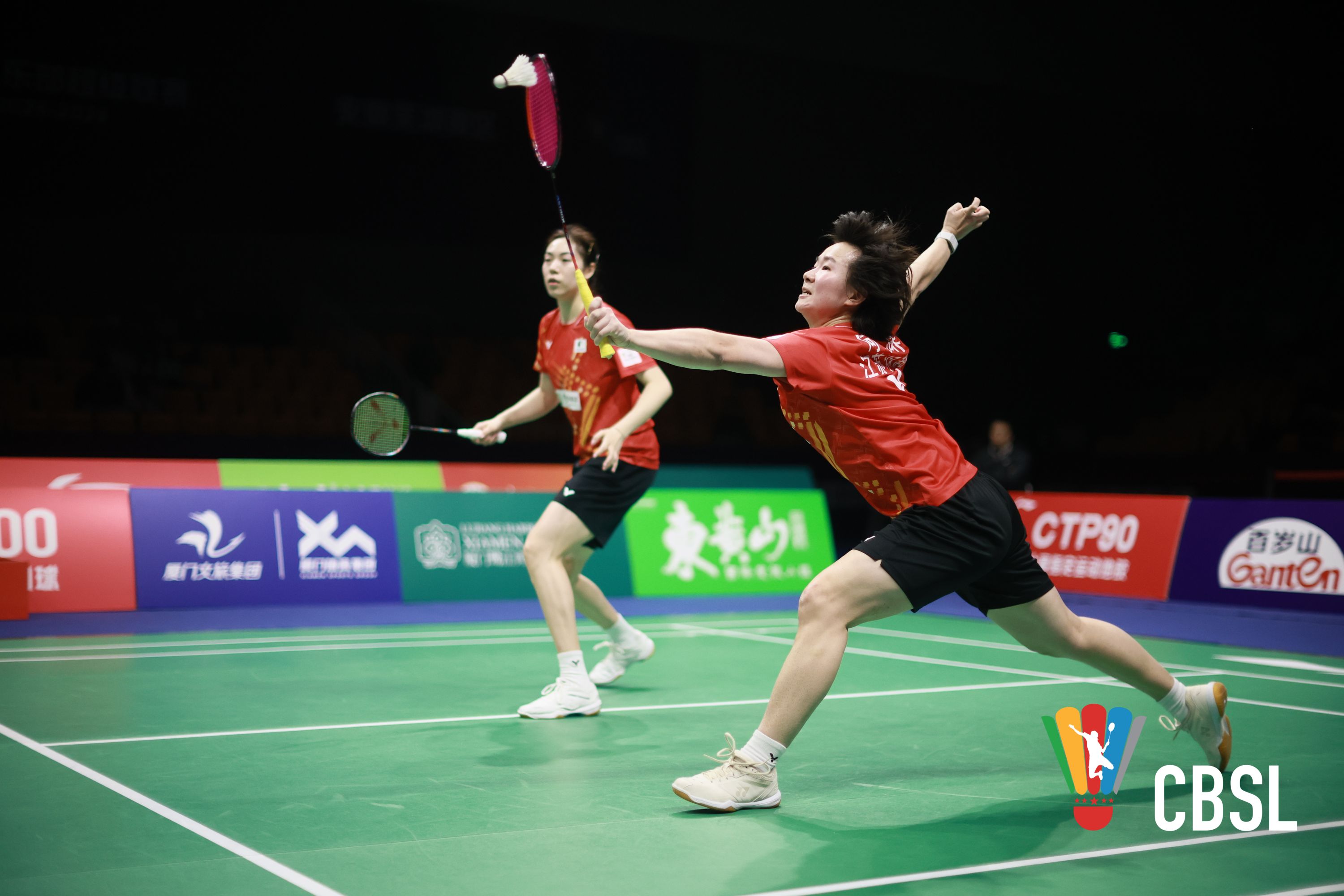 何冰娇鲍骊婧.jpg 何冰娇鲍骊婧.jpg