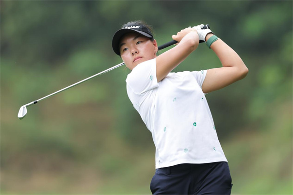 高尔夫1.jpg 高尔夫1.jpg