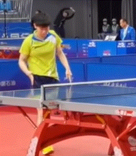 孙颖莎.gif