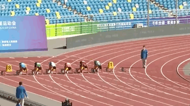 苏炳添14运预赛.gif 苏炳添14运预赛.gif