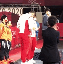 GIF.gif