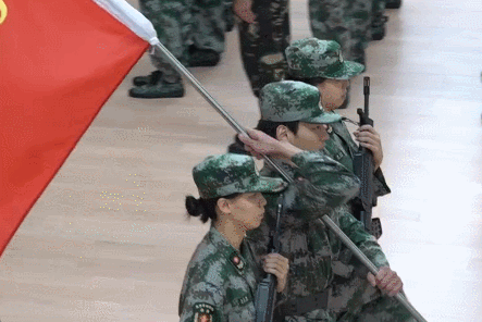旗手徐嘉余.gif 旗手徐嘉余.gif