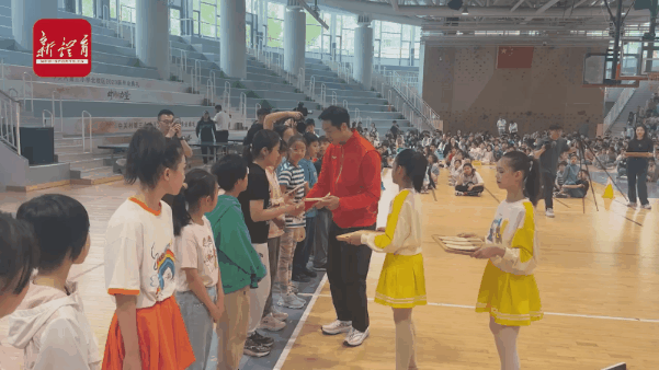 许昕1.gif 许昕1.gif
