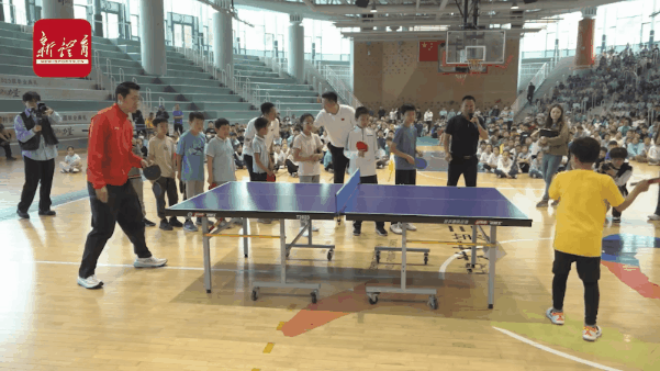 许昕2.gif 许昕2.gif