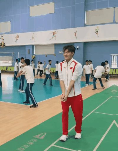 王长浩02.gif