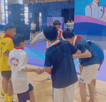 王长浩.gif