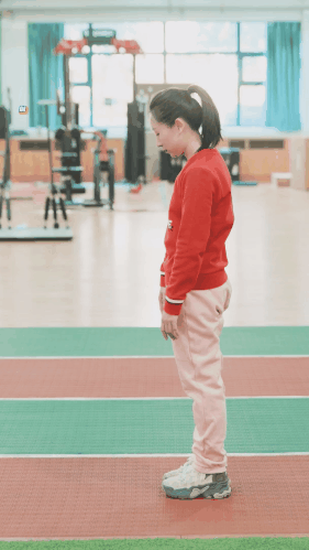 脊柱侧弯06.gif