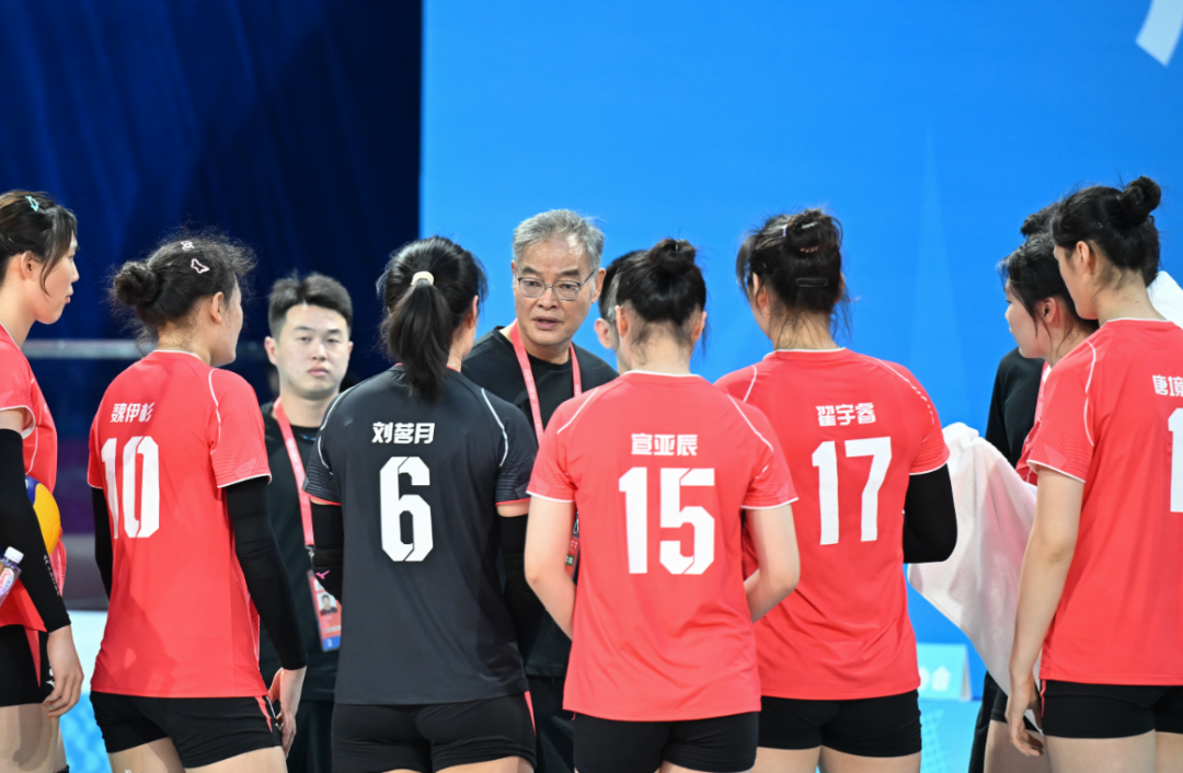 1113-教练2.png 1113-教练2.png