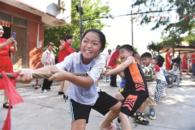 zgtyb1228002_003_01_b.jpg zgtyb1228002_003_01_b.jpg