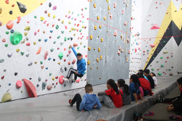 攀岩公开课.JPG